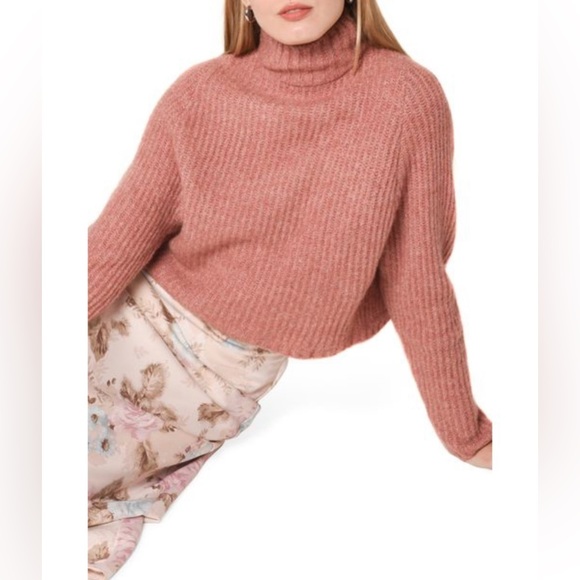 Wayf Sweaters - BRAND NEW WAYF Marley Tulip Back Mock Neck Sweater